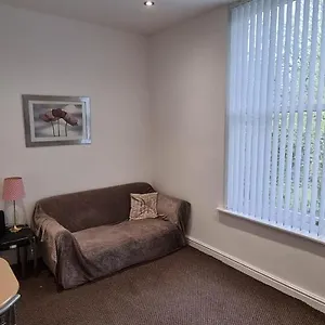 Apartment No 7 - 1 Bed Near Sefton Park And Lark Lane, Liverpool