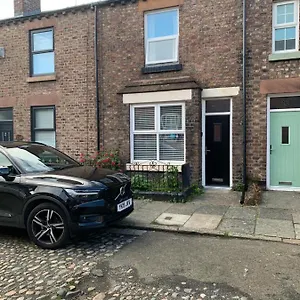 Holiday home Liverpool, Liverpool
