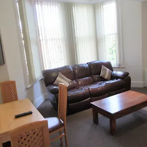 Apartment No 4 - Large 2 Bed Near Sefton Park And Lark Lane, Liverpool
